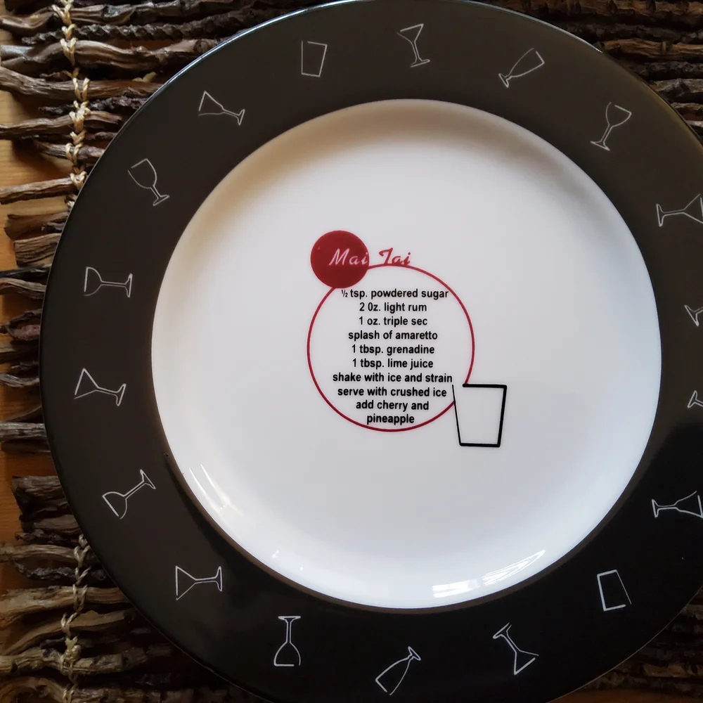 Pottery Barn Retro Salad Appetizer Plates. Set Of 6 EUC - Picture 2 of 11